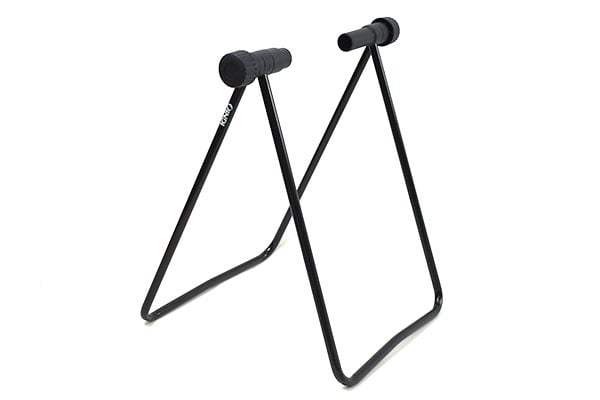 IGNIO／折りたたみ式ディスプレイスタンド