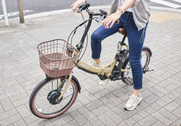 フロントモーターで自然なアシスト感