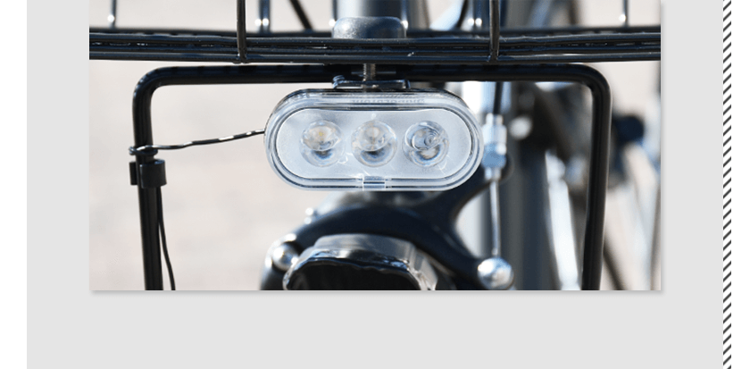 ブリヂストン（BRIDGESTONE）ステップクルーズ(STEPCRUZ)のLEDを3つ搭載した明るいライト