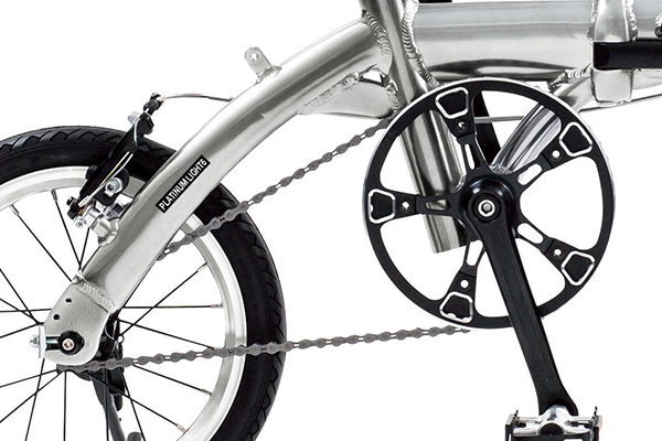 サビに強いチェーンを使用。お手入れが簡単！