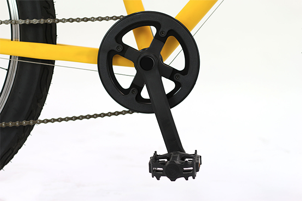 フロントギアはシンプルなシングル仕様です。