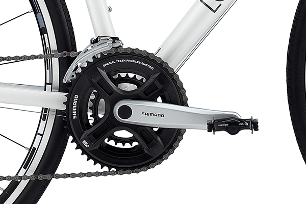 街中での刻々と変わる走行状況にも対応できます。