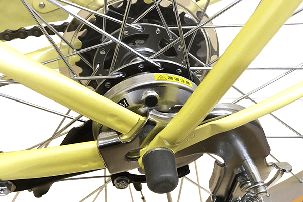 長期間使用してもブレーキ音がしにくいローラーブレーキ採用。