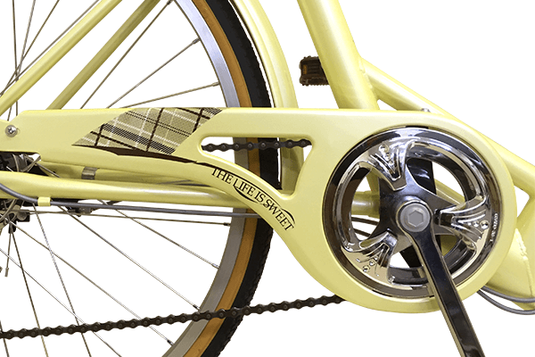 チェーンを全てカバーしているため、走行中のチェーンによる裾汚れを防御。