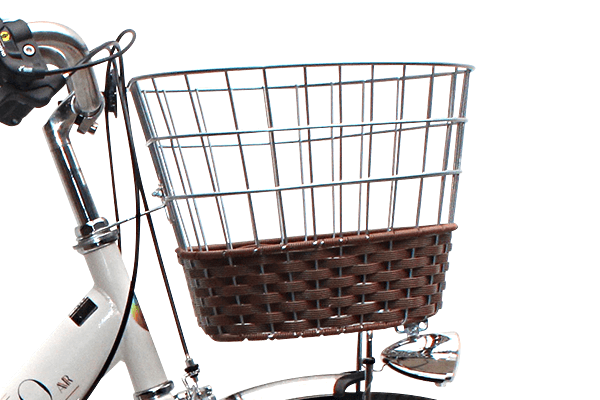 お洒落かわいい前カゴ。目が細かく、小さいものが落ちにくい。サイズは横:39.5cm×縦:33cm×高さ:25cm。