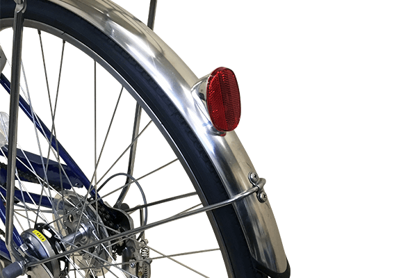 夜間の走行時に必須！反射板が標準装備。