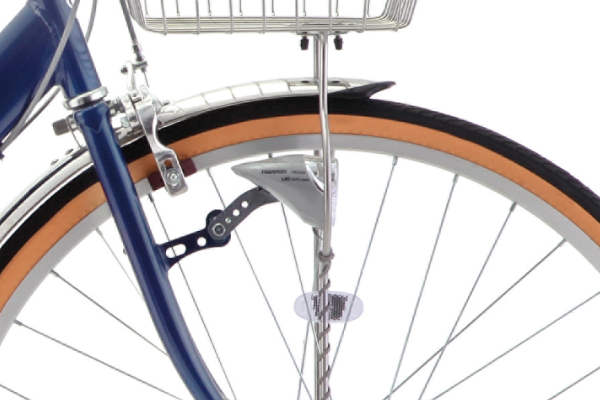 J090 軽快自転車 gimlet ダイナモオート 6段変速 27インチ