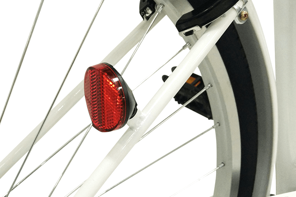 夜間の走行時に必須！反射板が標準装備。