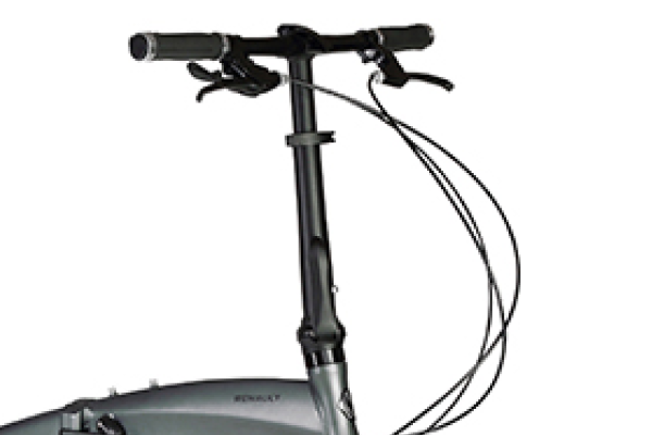 簡単に折りたたむことのできるジョイントレバーと高さ調整機能付きハンドルステムも装備。