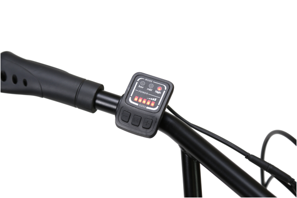 4つの走行モードが切替え可能な手元コントロールパネル。