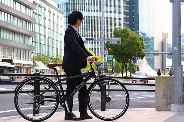 都会に溶け込む洗練されたデザイン