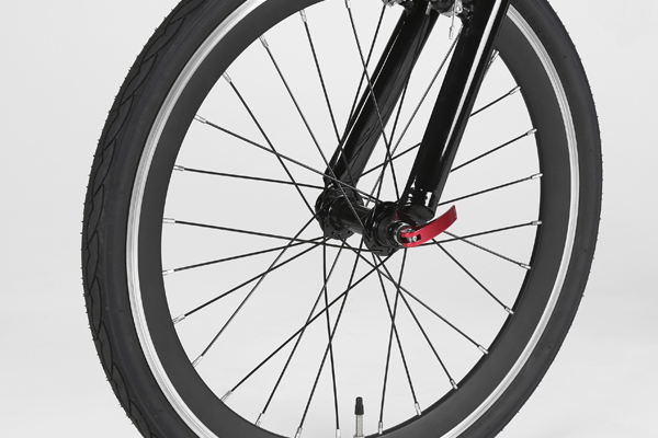 週末最終値下！ MAGIC 電動アシスト自転車 スポーツタイプ。 EVEREST XING CITY＋ ¥176,000円 試乗して500wのアシスト力を