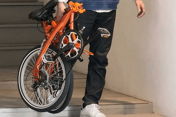 (商談中)WACHSEN折り畳み自転車20インチ WACHSEN（ヴァクセン） 20インチ折りたたみ自転車WeiB - おしゃれな