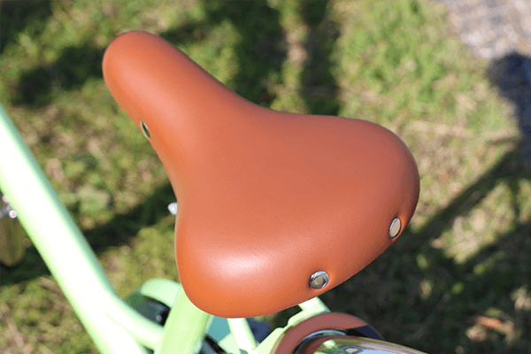 オシャレな見た目でありながら、乗りやすさも実現しました。