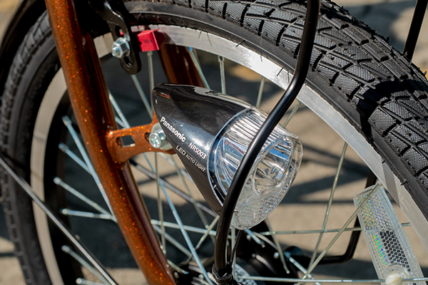 ヘッドレスト付チャイルドシート搭載limini 子供乗せ自転車 20インチ