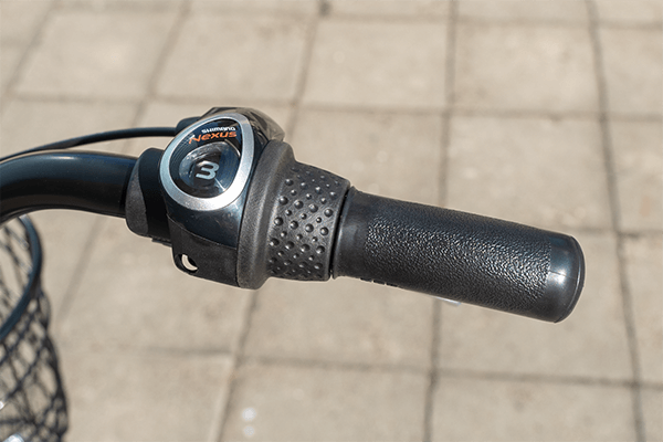 チャイルドシート搭載limini 子供乗せ自転車 20インチ | 自転車通販