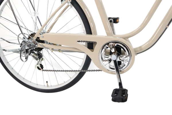 チェーンカバーが付いているため、走行中のチェーンによる裾汚れも防御。