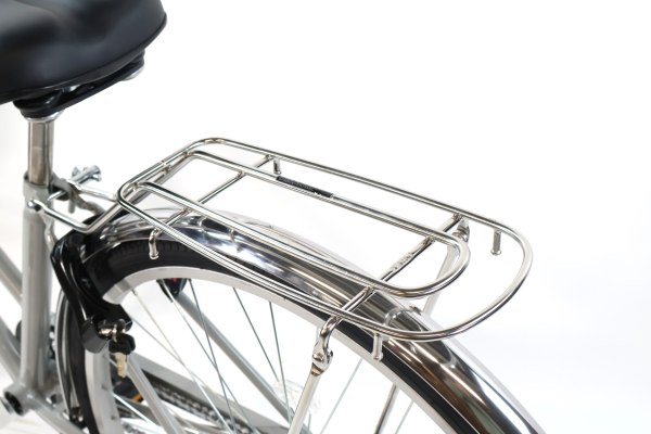 サビに強いステンレス仕様のキャリア。(※耐荷重クラス27kg)