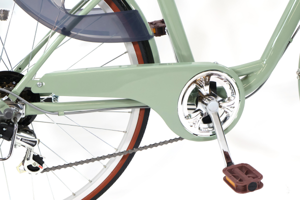 チェーンカバーが付いているため、走行中のチェーンによる裾汚れも防御。