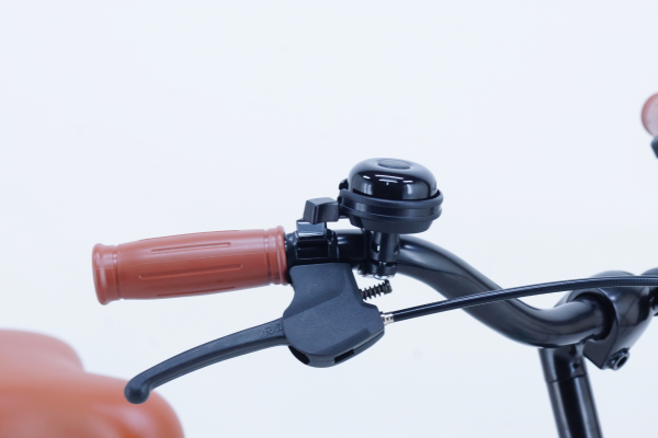 お子さまも簡単にベルを鳴らすことが出来ます。