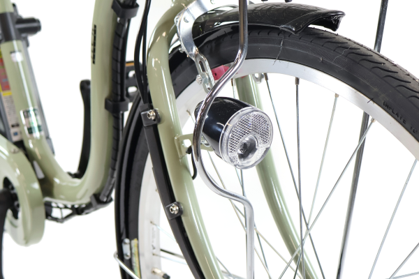 ディスプレイのスイッチでON/OFFが可能。LEDランプのため球切れの心配もありません。