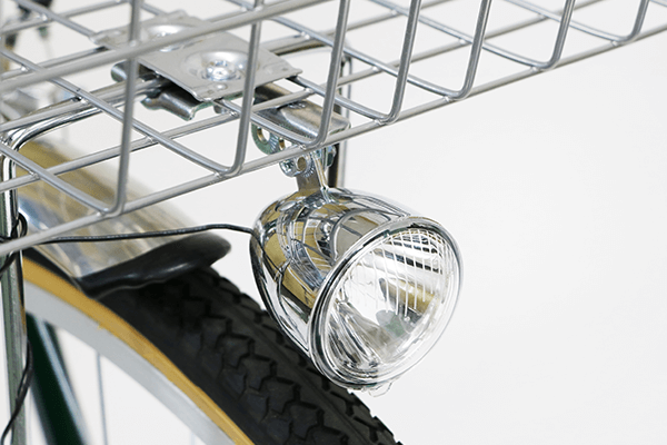 電池不要のLEDオートライトを標準装備！暗い夜道も安心です。