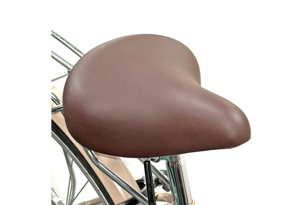 座面の広いソフトサドル。