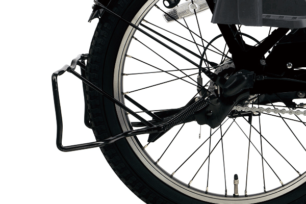 小柄な方も足が届きやすく、しっかりした作りで停車中のお子様の乗せ降ろしも安心して行えます。