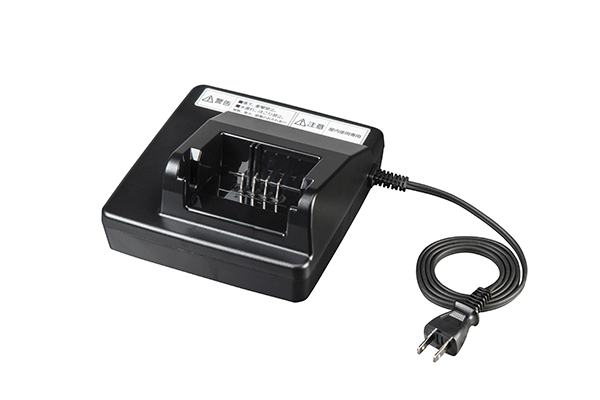 充電スピードが速くなり、過充電防止機能も搭載で電池の劣化を最小限にします。