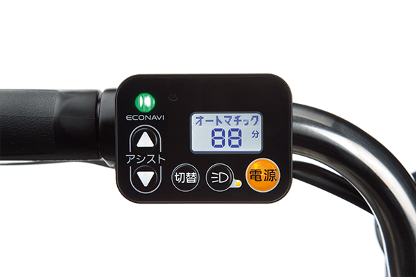 バッテリー残量表示やオートライト機能付。