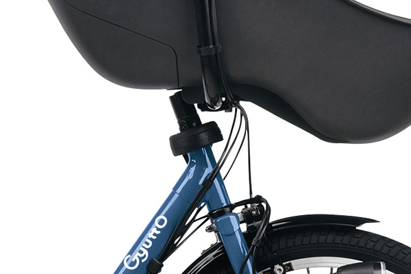 スタンドを立てると同時にハンドルも固定