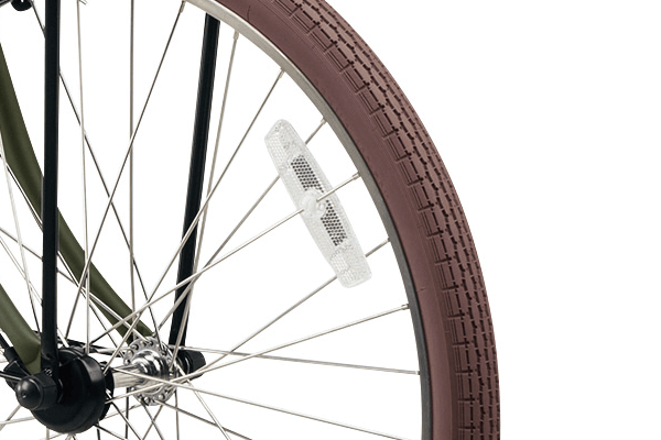 パンクに強く、耐久性が高いタイヤです。