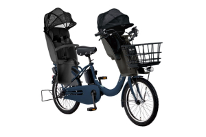 マットネイビー／3人乗り用チャイルドシート付きギュット・クルームR・EX