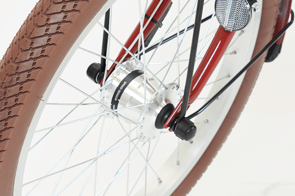 ホイールセンサー内蔵により、「防水性UP」＆「駐輪時に破損しにくい」のでメンテナンスも楽に。