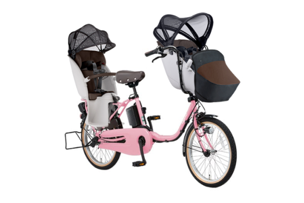 3人乗り用チャイルドシート付きギュット・クルーム・EXの商品画像