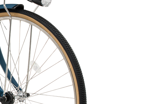 耐久性の高い肉厚チューブと極太のスポークでタフな足回り