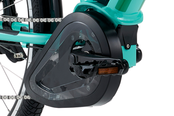 スポーツモデル向けにアシスト制御を見直した軽量でパワフルなユニットを搭載。
