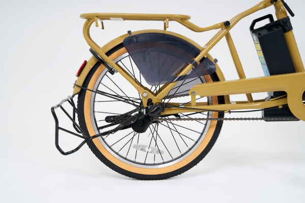 Amazon | 電動アシスト自転車 SUISUI 26型ワイドタイヤ 6段変速 8.5Ah BAAマーク付き マットカーキ | 武田産業 |  電動自転車