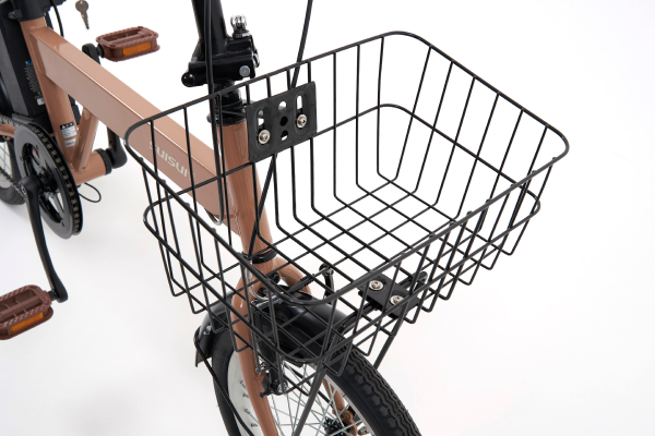 機能は限定していますが前カゴはしっかり備えています。