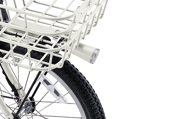 上下2つのLEDで、手前から前方までムラなく幅広く照らします。