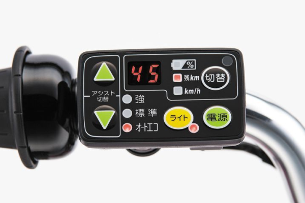 残りアシスト走行可能距離やバッテリー残量、スピードを表示。バックライト付きで夜でも見やすいスイッチ。