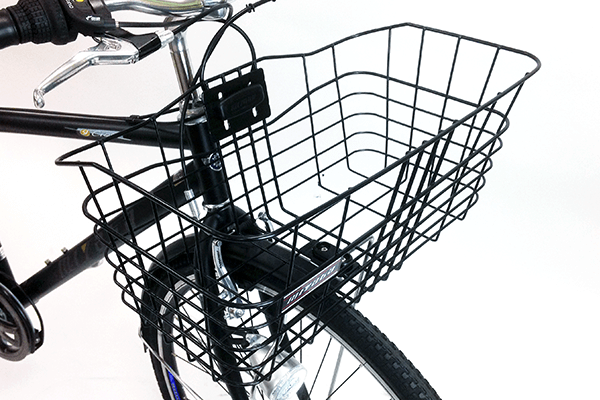 サイズ（底面）縦:180×横:400×高さ:20(mm)の大型バスケットを装備。通勤・通学や買い物にもとっても便利。