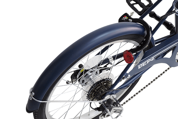 雨上がりの泥はねも気にせずに乗ることが可能。