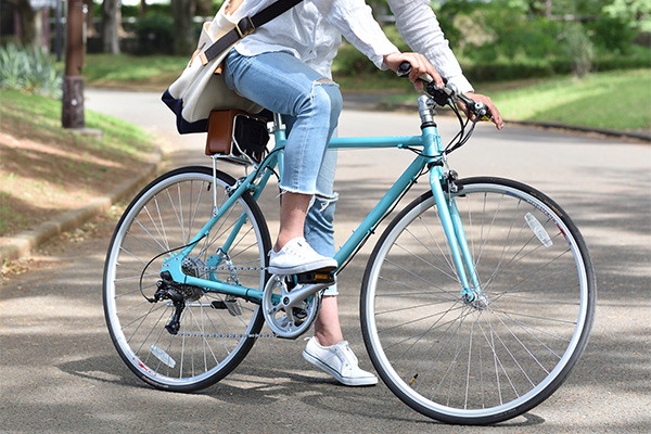 スポーツ自転車 電動自転車・電動アシスト自転車 クロスバイク e-bike(イーバイク) 700C