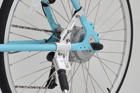 モーターは後輪に