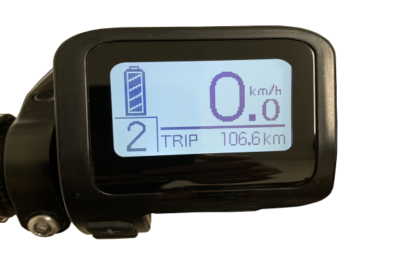 アシストモード切替だけでなく、走行速度、走行距離、積算距算、最高速度、走行可能距離、消費カロリーなど自分の運動状態の把握もできるコントロールパネル
