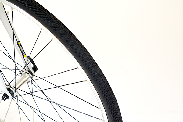 ブリヂストンCYLVA F27 700C アルミ 27速 420mmクロスバイク CYLVA (シルヴァ) F27-2015モデル- ブリヂストン(BRIDGESTONE