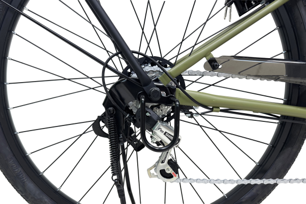 SHIMANO製外装6段変速。