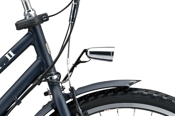 明るい高輝度ホワイトLEDで夜道を照らします。手元でON/OFFが可能です。