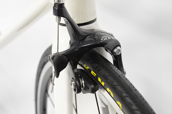 FB / SORA R3000 INFIZA(インフィーザ) クロスバイク 700C